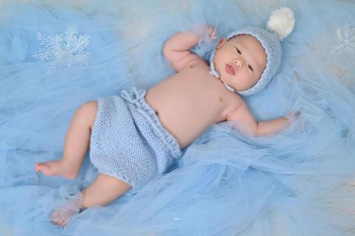宜城摸孕妇肚子沾喜气